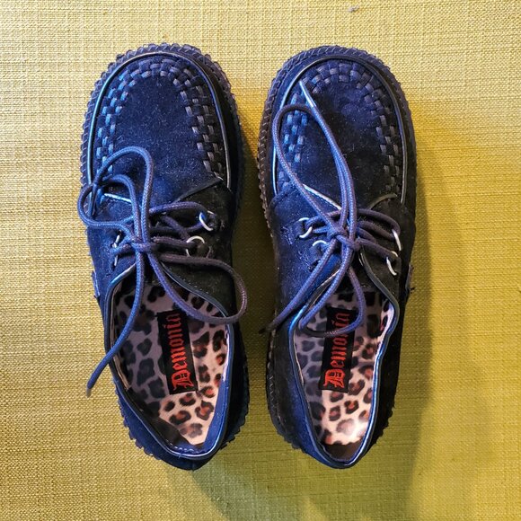 Demonia Creeper 206 Vegan Suede Women's Size 7 - Picture 5 of 6